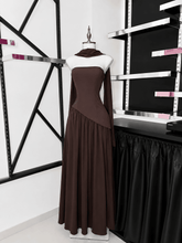Translation missing: es.sections.featured_product.gallery_thumbnail_alt