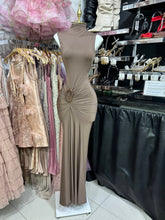 Translation missing: es.sections.featured_product.gallery_thumbnail_alt