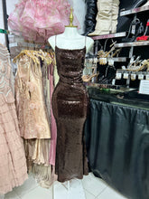 Translation missing: es.sections.featured_product.gallery_thumbnail_alt