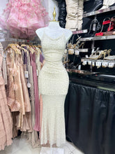 Translation missing: es.sections.featured_product.gallery_thumbnail_alt