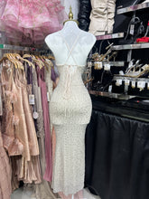 Translation missing: es.sections.featured_product.gallery_thumbnail_alt