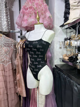 Translation missing: es.sections.featured_product.gallery_thumbnail_alt