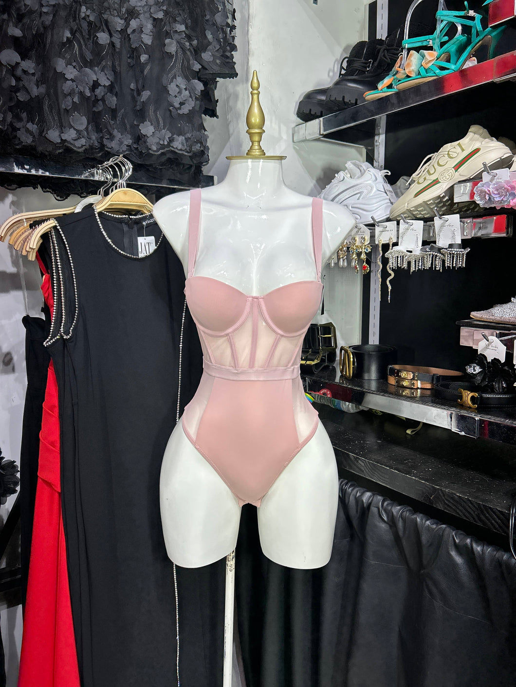 Body rosa con tirantes desmontables