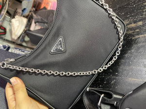 Bolso Prada Re Edition nylon