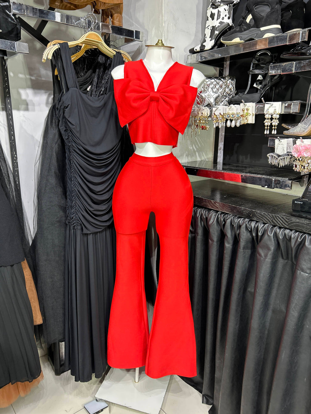 Conjunto rojo bandage top con mono en relieve RESTOCK