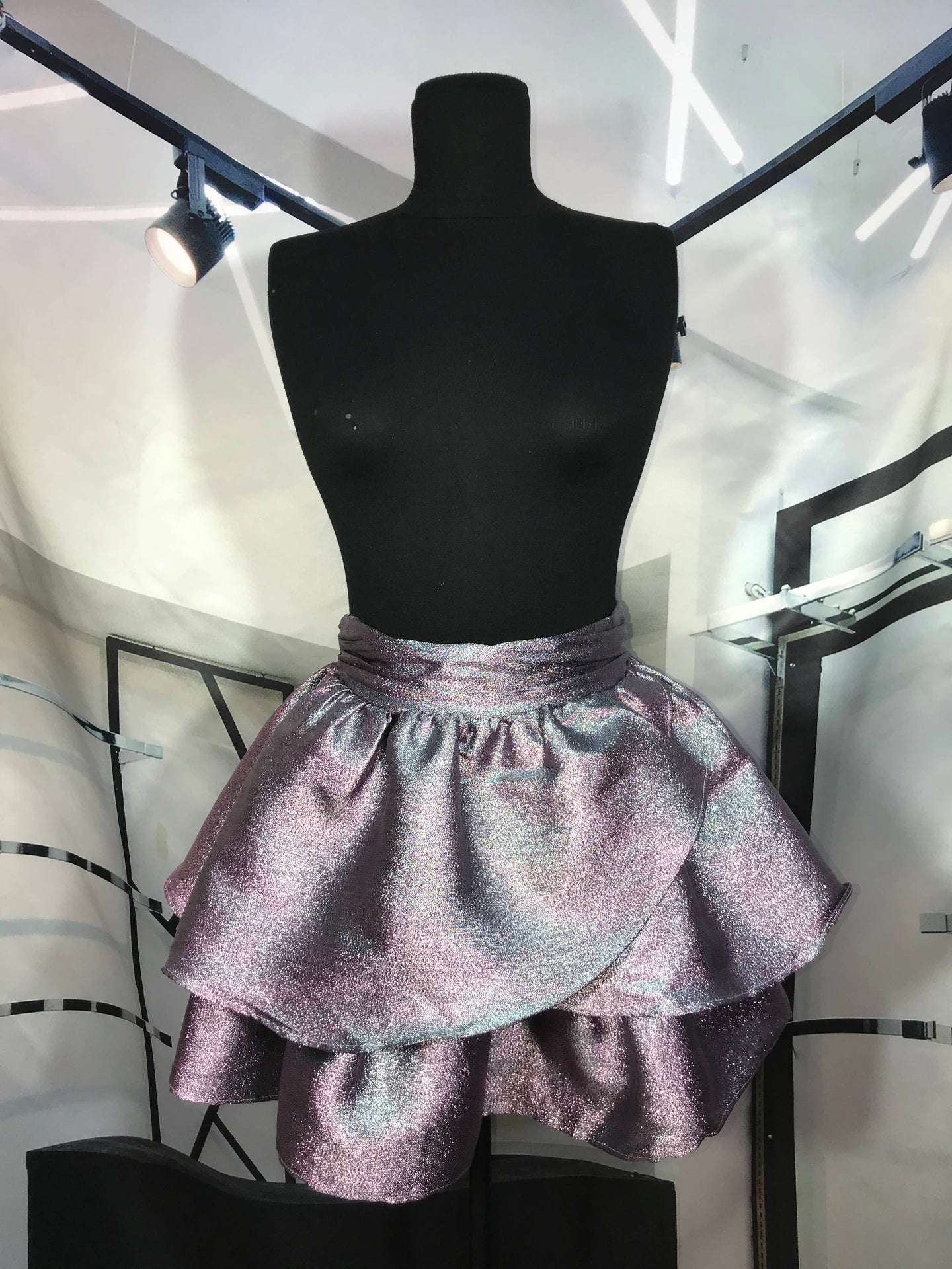 Minifalda lila holografica