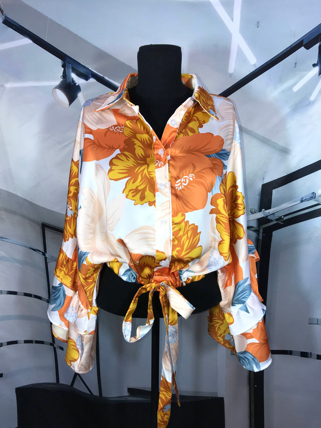 Blusa floral naranja manga larga