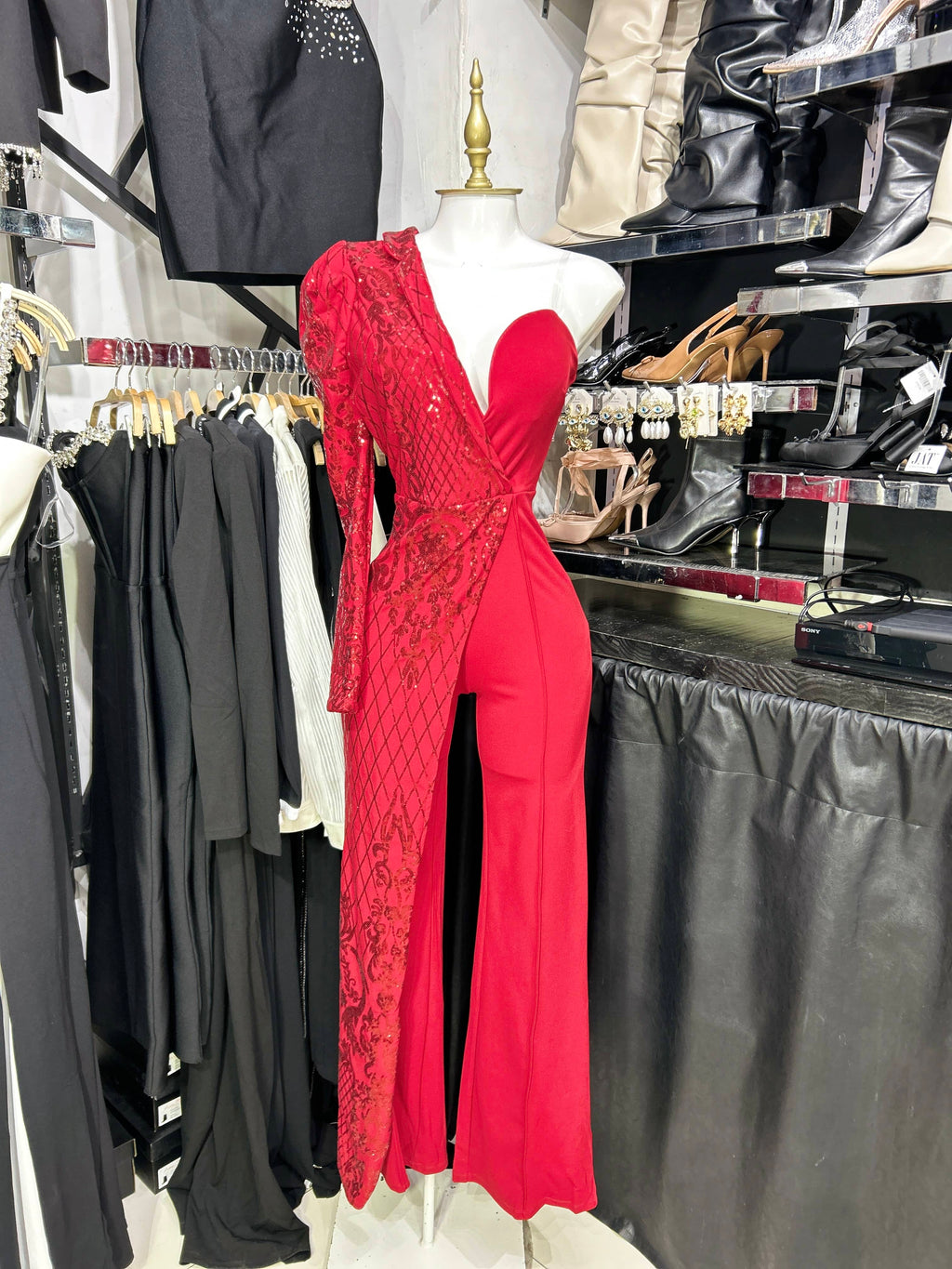 Palazzo rojo de una manga con lentejuela