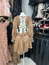 Translation missing: es.sections.featured_product.gallery_thumbnail_alt