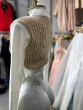 Translation missing: es.sections.featured_product.gallery_thumbnail_alt