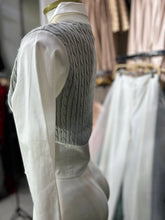 Translation missing: es.sections.featured_product.gallery_thumbnail_alt