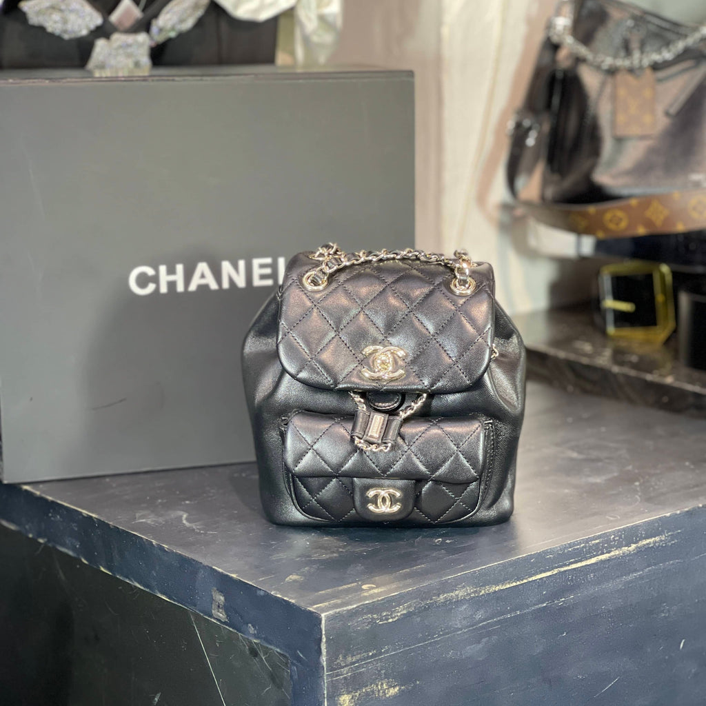 Bolsa Chanel mochila piel capitonada