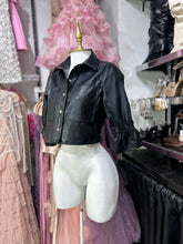 Translation missing: es.sections.featured_product.gallery_thumbnail_alt