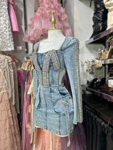 Translation missing: es.sections.featured_product.gallery_thumbnail_alt