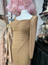 Translation missing: es.sections.featured_product.gallery_thumbnail_alt