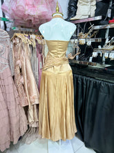 Translation missing: es.sections.featured_product.gallery_thumbnail_alt