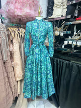 Translation missing: es.sections.featured_product.gallery_thumbnail_alt