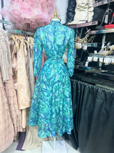 Translation missing: es.sections.featured_product.gallery_thumbnail_alt