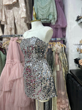 Translation missing: es.sections.featured_product.gallery_thumbnail_alt