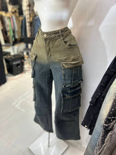 Translation missing: es.sections.featured_product.gallery_thumbnail_alt