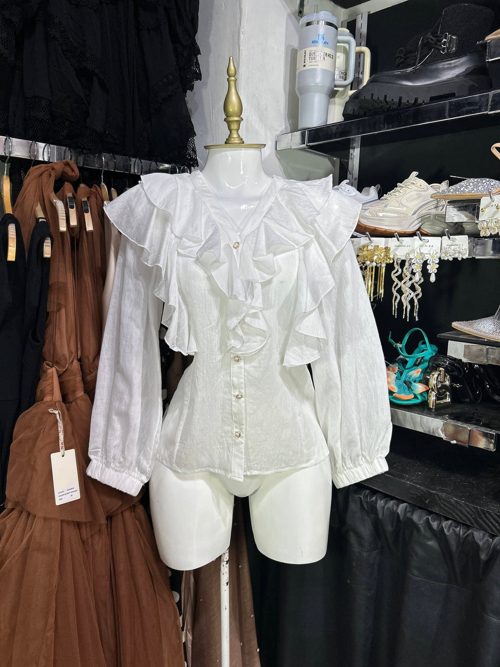 Blusa de olanes manga larga vaporosa