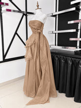 Translation missing: es.sections.featured_product.gallery_thumbnail_alt