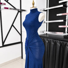 Translation missing: es.sections.featured_product.gallery_thumbnail_alt