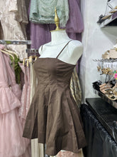 Translation missing: es.sections.featured_product.gallery_thumbnail_alt