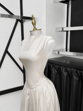Translation missing: es.sections.featured_product.gallery_thumbnail_alt