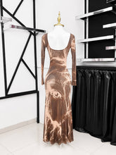 Translation missing: es.sections.featured_product.gallery_thumbnail_alt