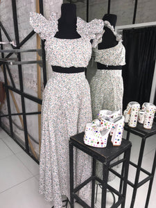 Conjunto top y falda estampado flores