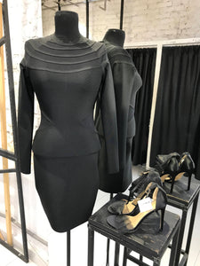JAT Clothing Vestidos Vestido negro manga larga bandage con transparencias