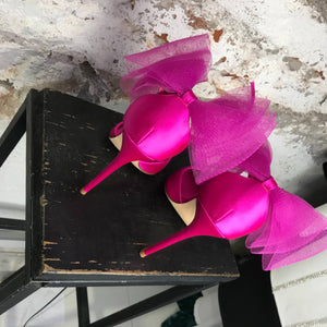 JAT Clothing Calzado Zapatillas Elvira fucsias con moño en talon